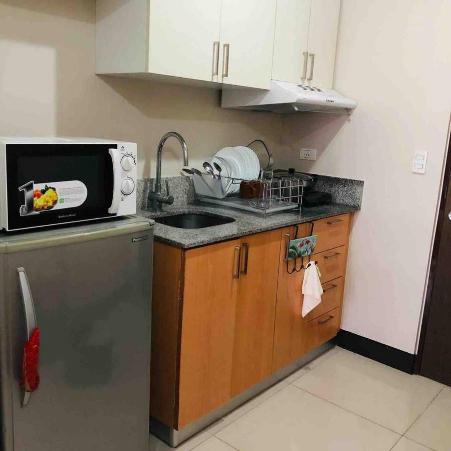 Cubao Manhattanheights Unit14K Tower D, Studio Manilla Buitenkant foto