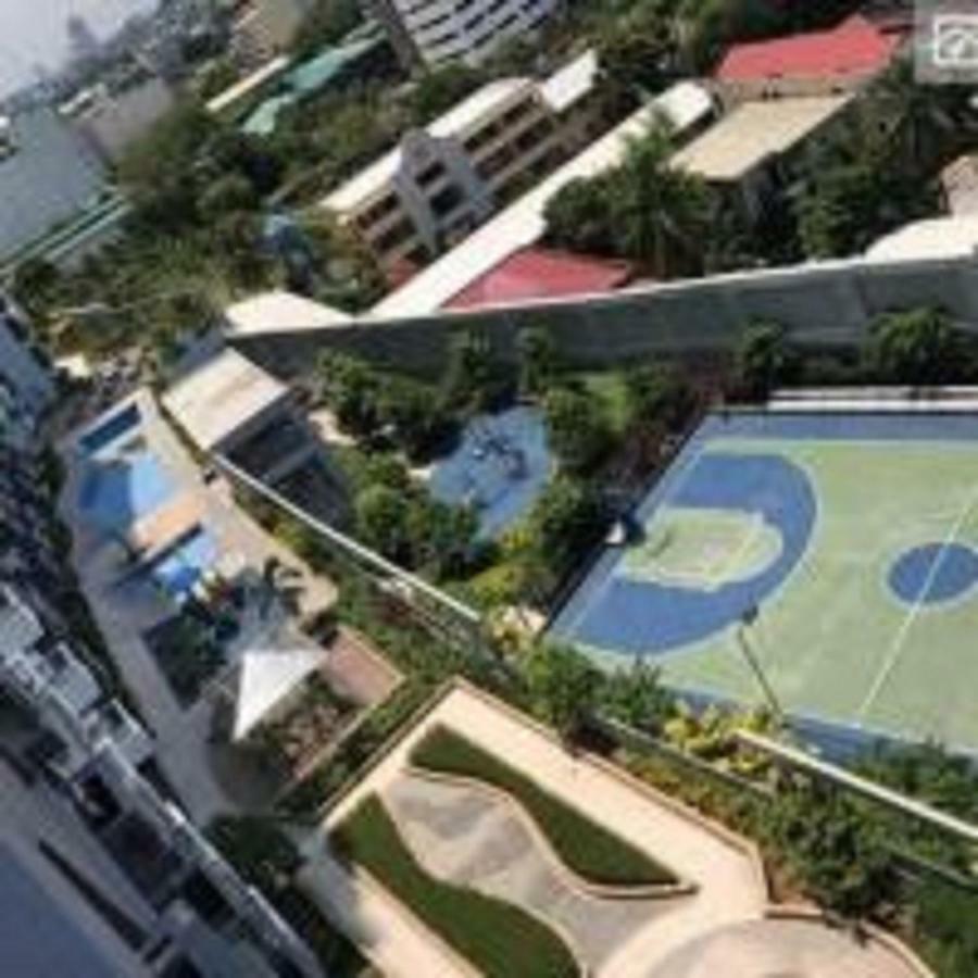Cubao Manhattanheights Unit14K Tower D, Studio Manilla Buitenkant foto